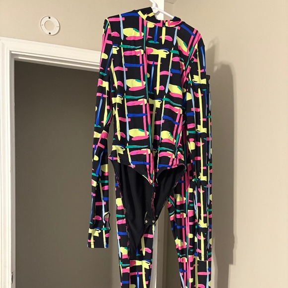 Two Piece Colorful Set - Picture 1 of 3